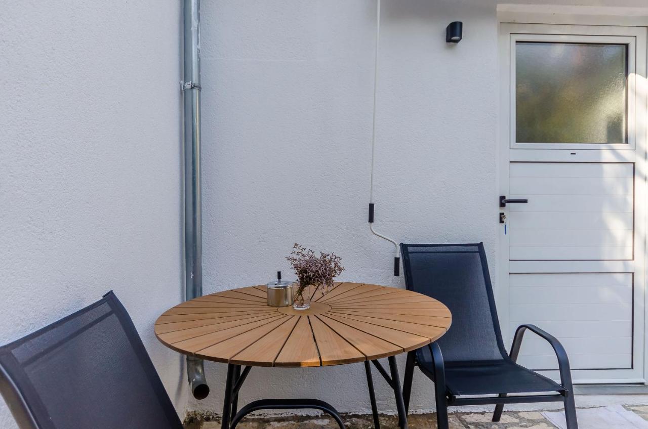 Apartments Milan Rogoznica  Exterior photo